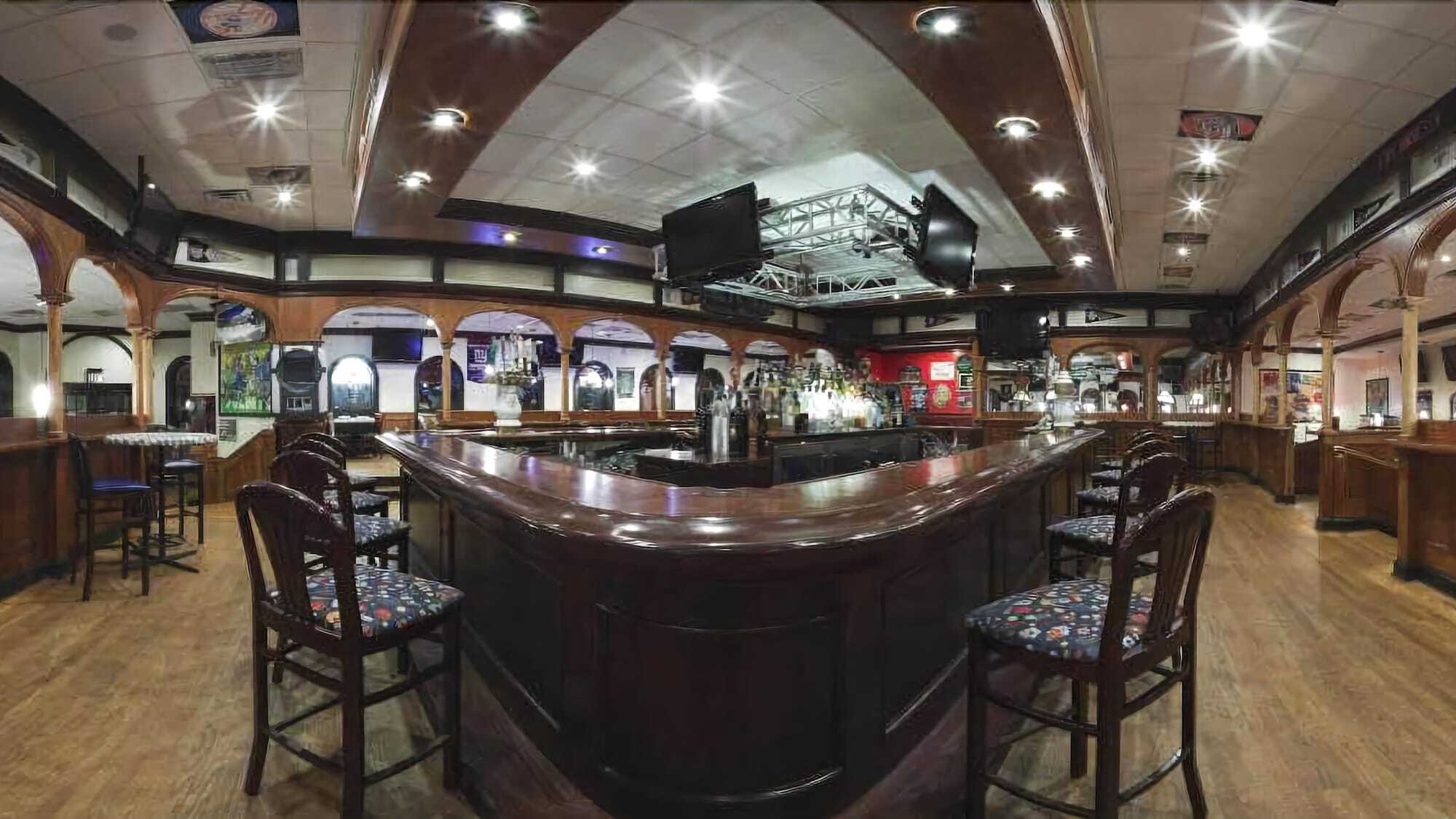 Holiday Inn - Long Island - Islip Arpt East By Ihg Holtsville Buitenkant foto